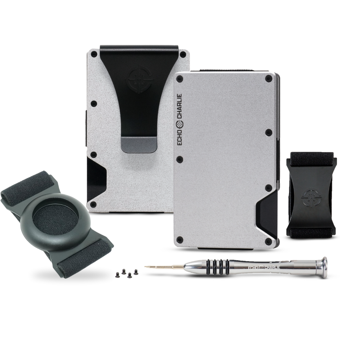 Echo Charlie Silvercore Wallet with Airtag Strap